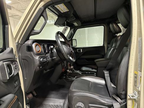 Used 2020 Jeep Gladiator Mojave w/ Dual Top Group AWD/4WD image 20