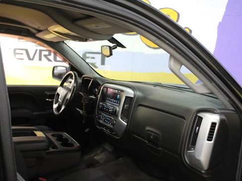 Used 2017 GMC Sierra 1500 SLE AWD/4WD image 12