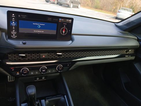 Used 2024 Honda Accord Sport image 27