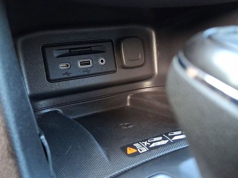 Used 2020 Chevrolet Equinox Premier AWD/4WD image 25
