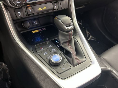Used 2024 Toyota RAV4 XSE image 16