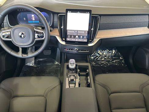New 2026 Volvo XC90 B6 Plus AWD/4WD image 10