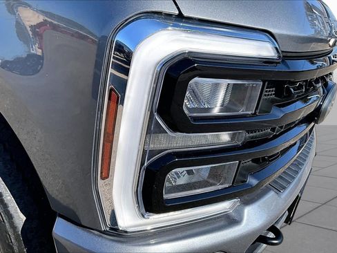Used 2024 Ford F250 Lariat w/ Lariat Ultimate Package AWD/4WD image 27
