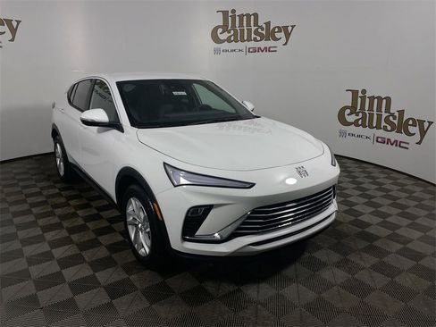 Used 2025 Buick Envista Preferred w/ Convenience I Package image 1