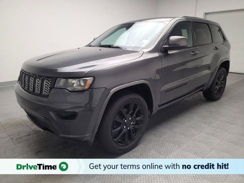 Used 2018 Jeep Grand Cherokee Altitude AWD/4WD image 1