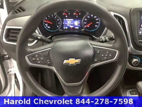 Used 2022 Chevrolet Equinox LT w/ LPO, Floor Liner Package image 16