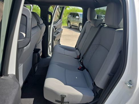 New 2026 Toyota Tacoma SR5 AWD/4WD image 10