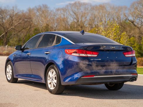 Used 2018 Kia Optima LX image 5