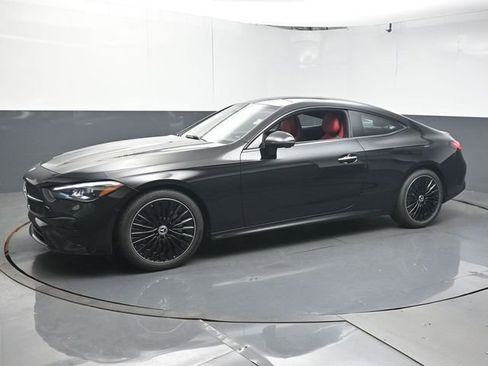 New 2026 Mercedes-Benz CLE 300 4MATIC Coupe image 4