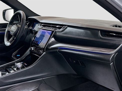 Used 2021 Jeep Grand Cherokee L Overland image 30