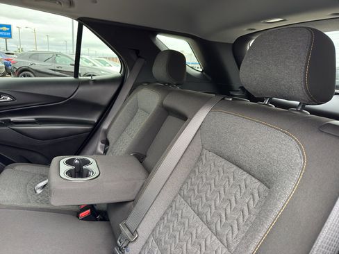 Used 2024 Chevrolet Equinox LT image 33