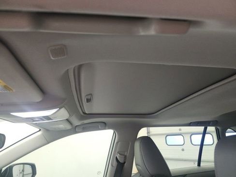Used 2025 Toyota RAV4 XLE Premium FWD image 16