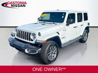 Used 2024 Jeep Wrangler Unlimited Sahara AWD/4WD video 3