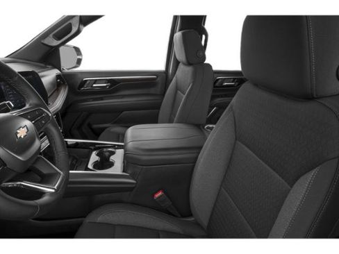 New 2026 Chevrolet Suburban LS RWD image 15