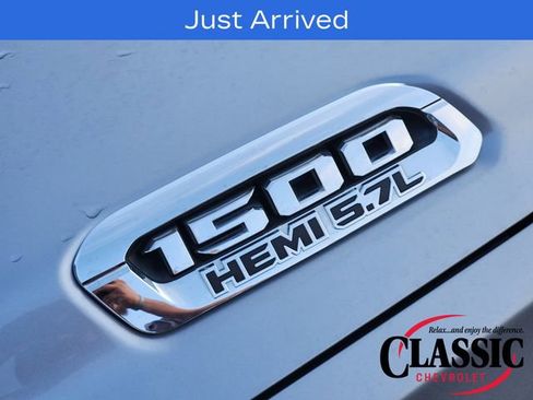 Used 2019 RAM 1500 Limited image 13