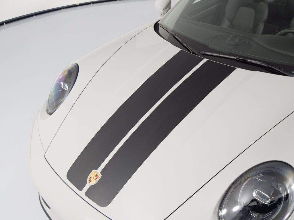 Certified 2025 Porsche 911 Carrera RWD image 42