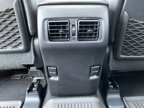 Used 2017 Toyota 4Runner Limited AWD/4WD image 31