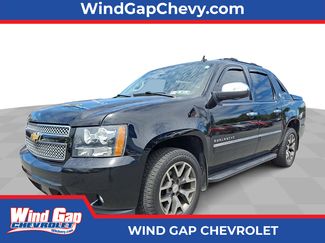 Used 2013 Chevrolet Avalanche LTZ image 1