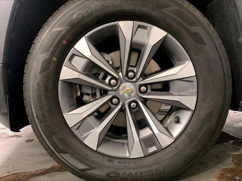 Used 2026 Chevrolet Equinox LT AWD/4WD image 11