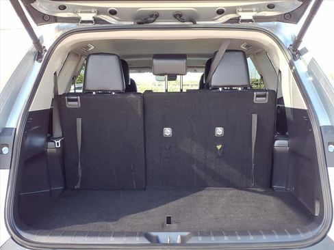 Certified 2025 Toyota Grand Highlander XLE image 7