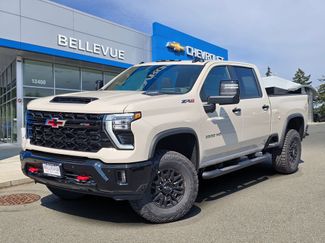 New 2026 Chevrolet Silverado 2500 ZR2 AWD/4WD video 1
