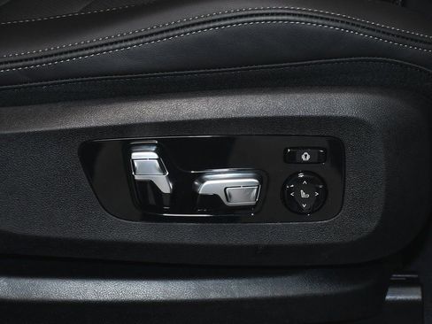 Used 2026 BMW X7 xDrive40i image 78