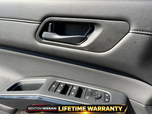 Certified 2026 Nissan Pathfinder SV AWD/4WD image 12