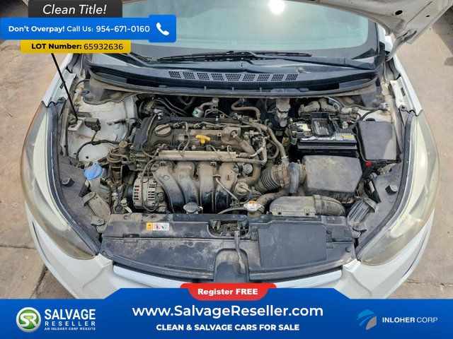 Used 2016 Hyundai Elantra SE FWD image 15