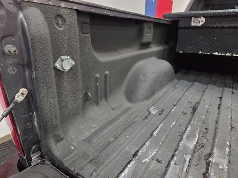 Used 2011 GMC Sierra 2500 SLT w/ SLT Convenience Package image 31