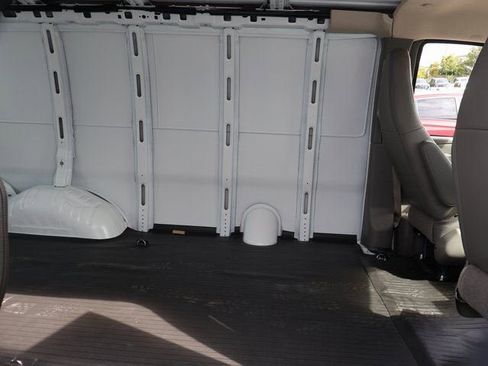 New 2025 GMC Savana 2500 w/ Driver Convenience Package RWD image 15