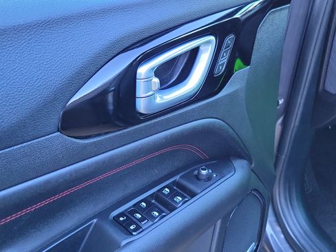 Used 2024 Jeep Compass Trailhawk w/ Trailhawk Elite Group image 7