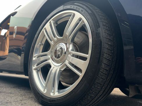 Used 2015 Rolls-Royce Wraith image 37