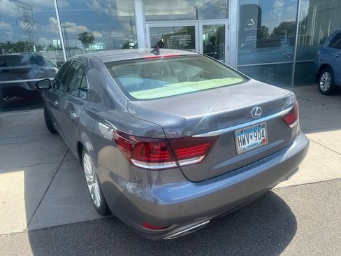 Used 2017 Lexus LS 460 AWD w/ Comfort Package image 8