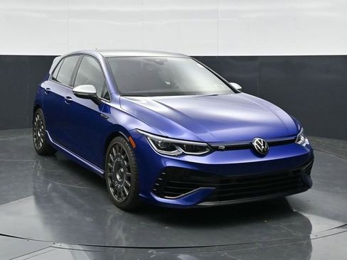 Used 2024 Volkswagen Golf R AWD/4WD image 4