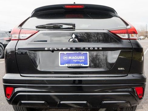 Used 2025 Mitsubishi Eclipse Cross Black Edition image 7