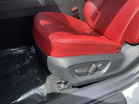 Used 2023 Toyota Camry XSE w/ Navigation Package image 10