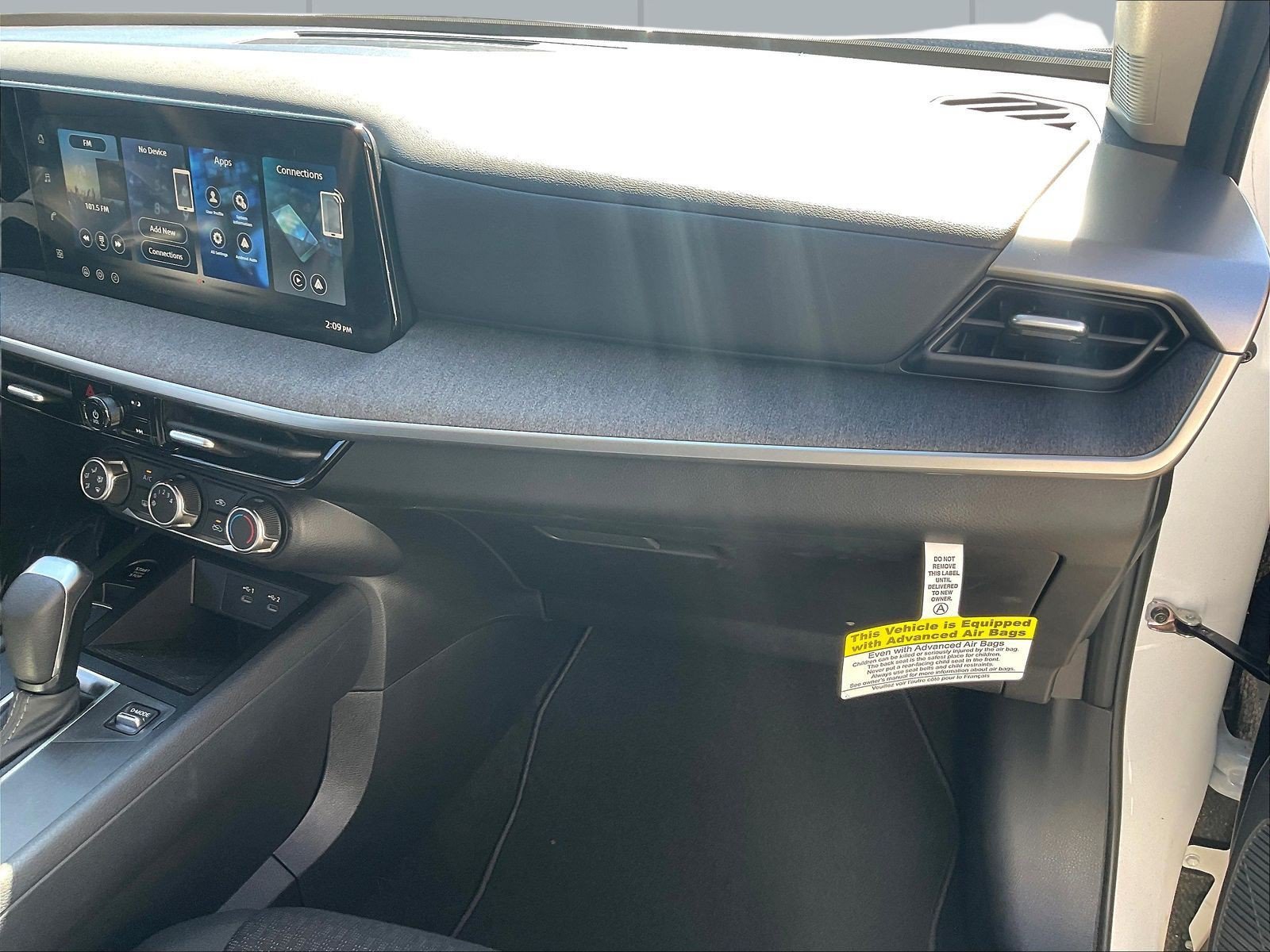 Certified 2026 Nissan Kicks S FWD image 28