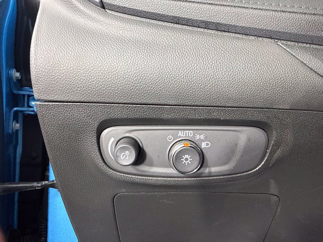 Used 2025 Buick Encore GX Sport Touring FWD image 19