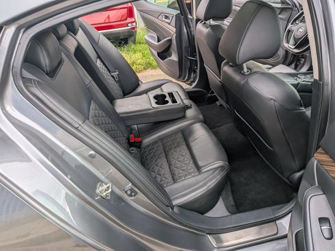 Used 2016 Nissan Maxima Platinum FWD image 37