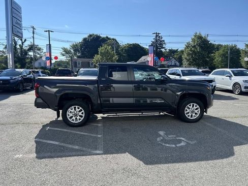 Used 2024 Toyota Tacoma SR5 AWD/4WD image 2