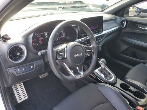 Certified 2023 Kia Forte GT-Line FWD image 11
