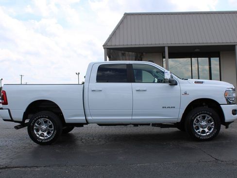 Used 2024 RAM 2500 Laramie w/ Safety Group AWD/4WD image 3