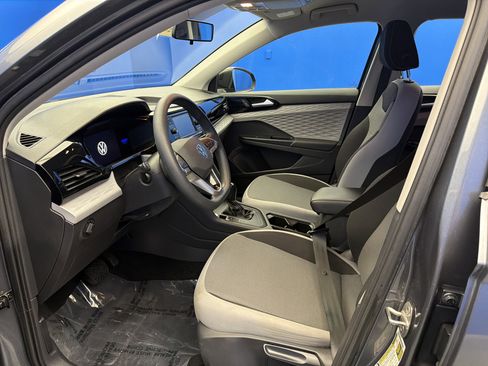 Used 2022 Volkswagen Taos S image 12