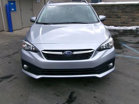 Used 2023 Subaru Impreza 2.0i Premium AWD/4WD image 2