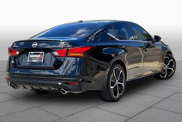 Certified 2025 Nissan Altima 2.5 SR w/ SR Premium Package FWD image 13