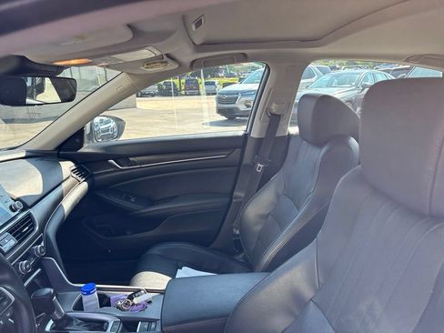 Used 2018 Honda Accord EX-L image 6