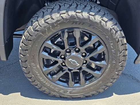 New 2026 Chevrolet Silverado 2500 LTZ AWD/4WD image 7