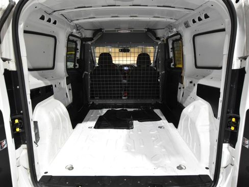 Used 2019 RAM ProMaster City Tradesman SLT FWD image 34