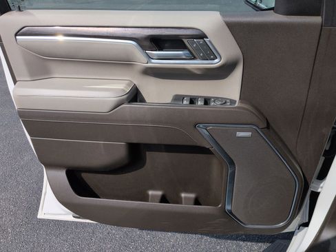 Certified 2023 Chevrolet Silverado 1500 LTZ w/ LTZ Convenience Package II AWD/4WD image 22