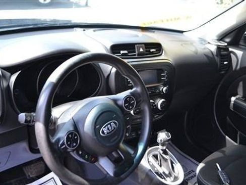 Used 2016 Kia Soul w/ Convenience Package FWD image 13